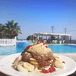 Hotel Glyfa Vartholomio