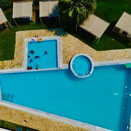 Glyfa Hotel