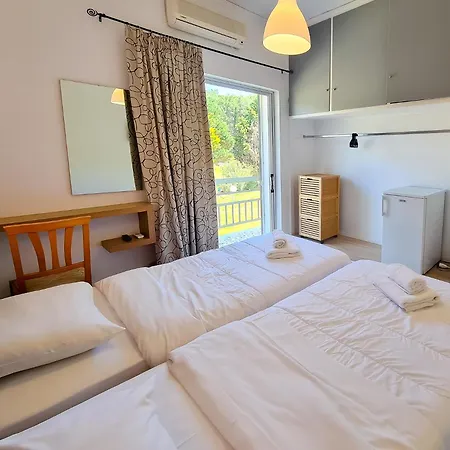 Hotel Glyfa Vartholomio