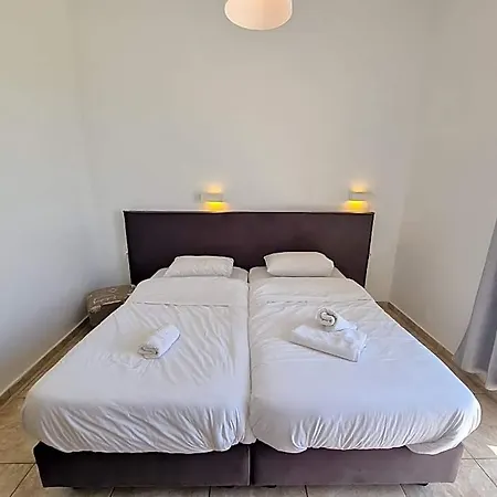 Hotel Glyfa Vartholomio