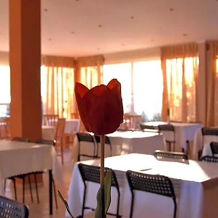 Hotel Glyfa 2*
