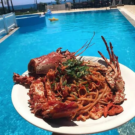 Glyfa 2* Vartholomio