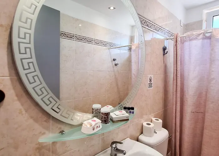 Glyfa Hotel Vartholomio