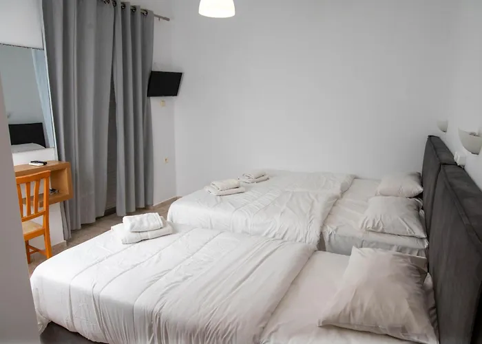 Hotel Glyfa Vartholomio